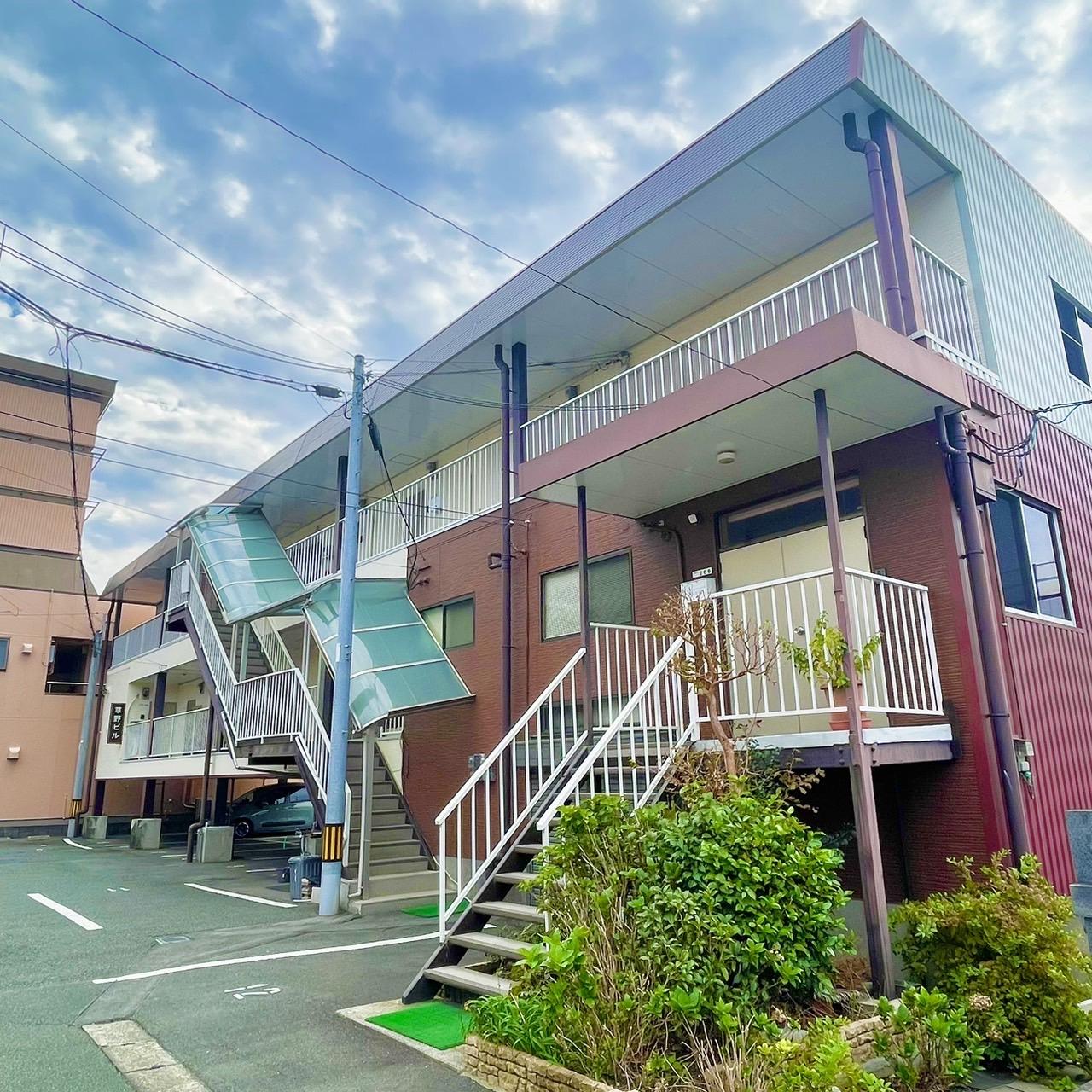 熊本市南区にある株式会社ネコ不動産の事務所外観