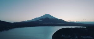 ドローンで撮影した富士山